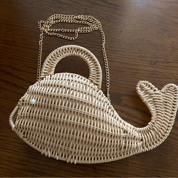 Tommy Bahama Handbags - Tommy Bahama Wicker Whale Crossbody Bag in Natural